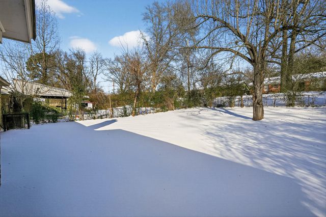 3270 FRAYSER VIEW DR, Memphis, TN 38127