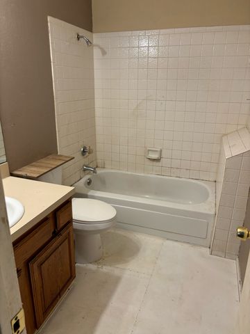 1366 Old Jamestown Court N, Dallas, TX 75217