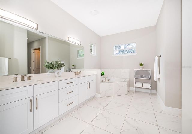 2766 SHANNIN DRIVE, St Cloud, FL 34771