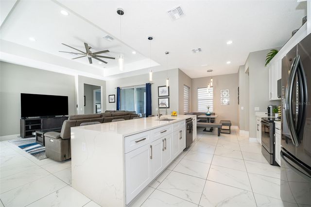 2766 SHANNIN DRIVE, St Cloud, FL 34771