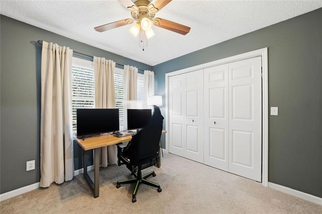 1204 Fern Hollow Dr, Woodstock, GA 30189