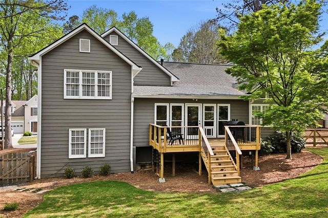 1204 Fern Hollow Dr, Woodstock, GA 30189