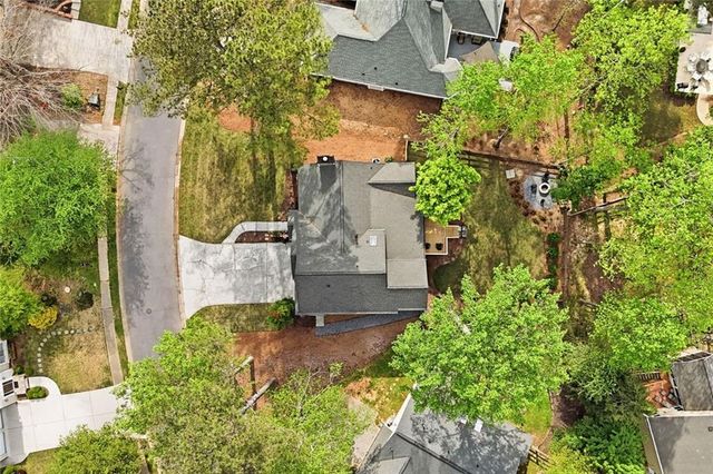 1204 Fern Hollow Dr, Woodstock, GA 30189