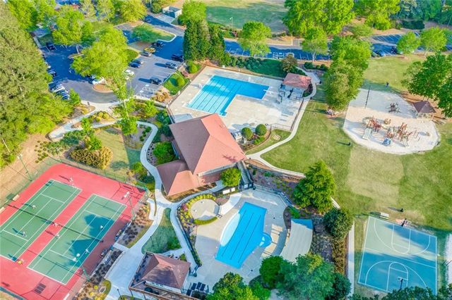 1204 Fern Hollow Dr, Woodstock, GA 30189