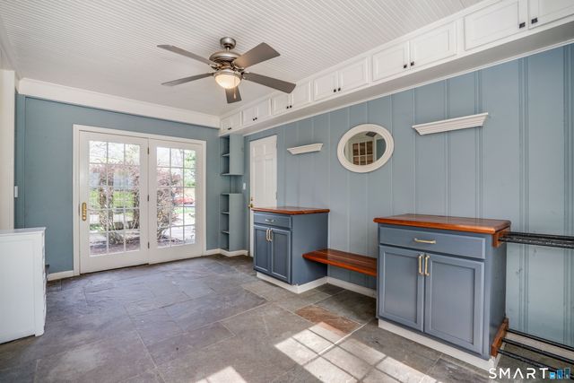 25 Meadow Farms Road, West Hartford, CT 06107