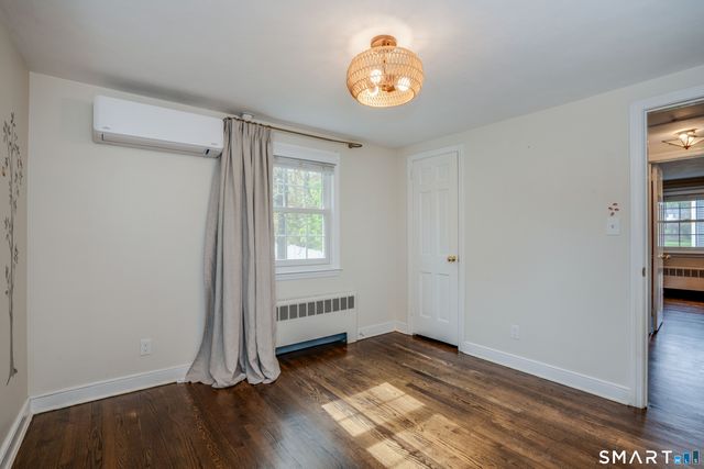 25 Meadow Farms Road, West Hartford, CT 06107