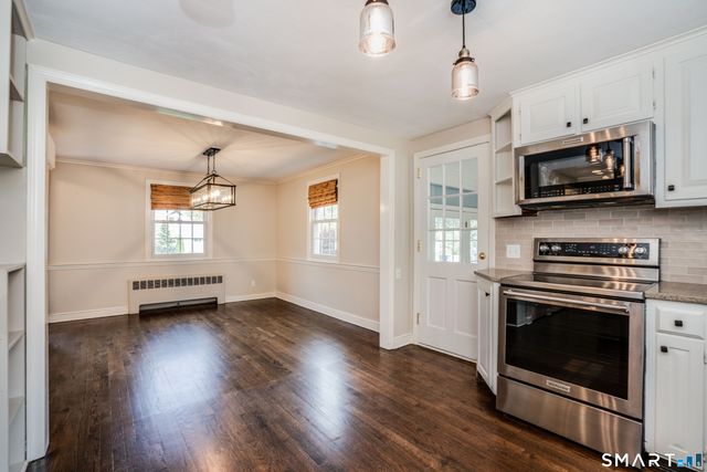 25 Meadow Farms Road, West Hartford, CT 06107