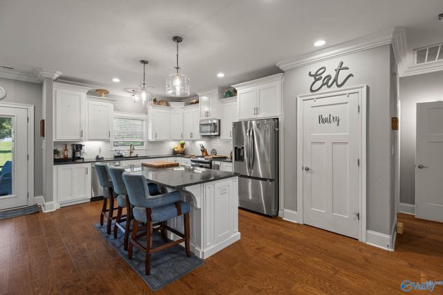 756 Delynn Drive, Hazel Green, AL 35750