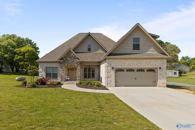 756 Delynn Drive, Hazel Green, AL 35750