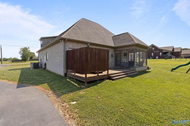 756 Delynn Drive, Hazel Green, AL 35750