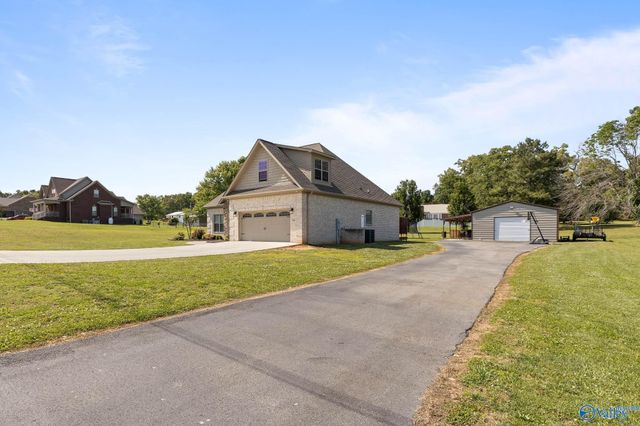 756 Delynn Drive, Hazel Green, AL 35750