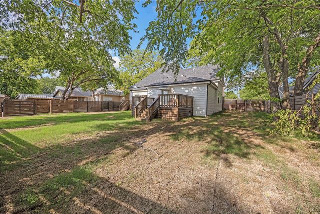 700 S Crockett Street, Sherman, TX 75090