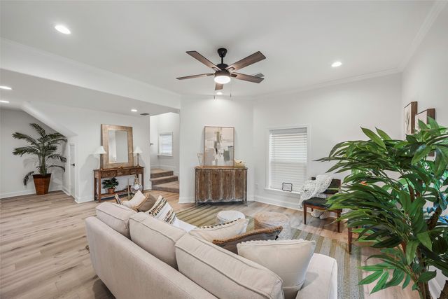 700 S Crockett Street, Sherman, TX 75090