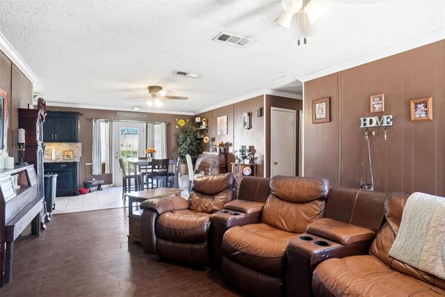 5909 Derek Drive, Watauga, TX 76148