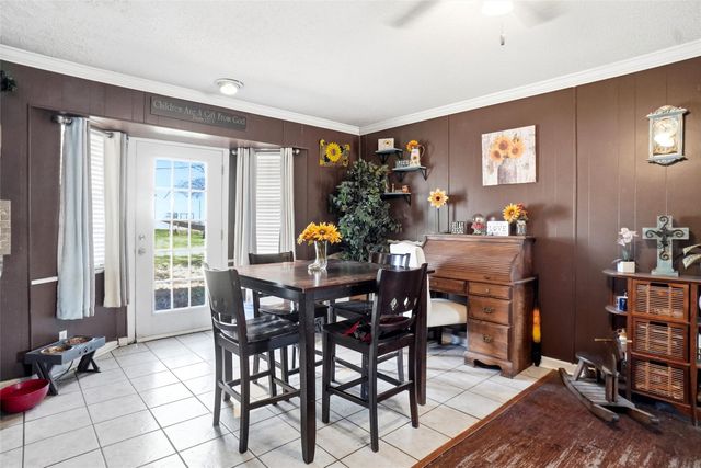 5909 Derek Drive, Watauga, TX 76148