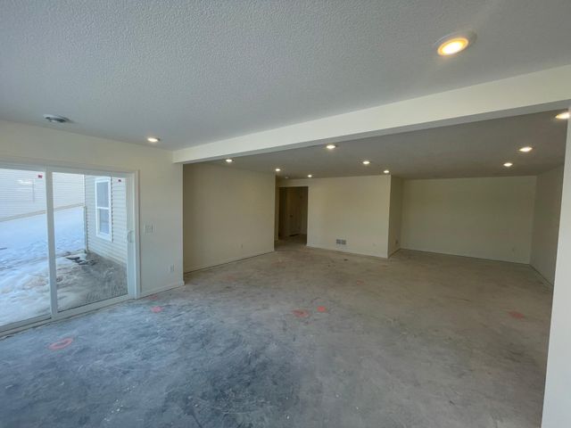 15799 Granada Avenue N, Hugo, MN 55038