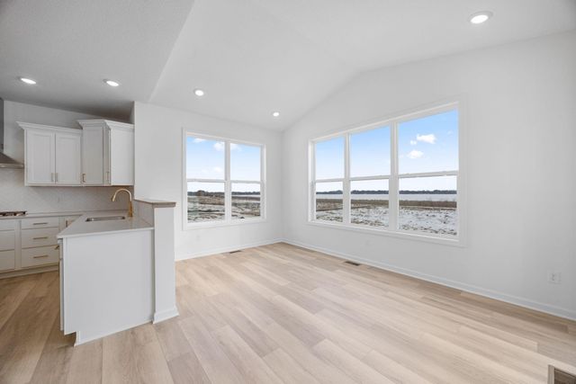 15799 Granada Avenue N, Hugo, MN 55038