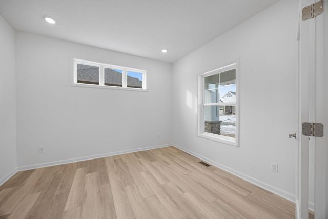 15799 Granada Avenue N, Hugo, MN 55038