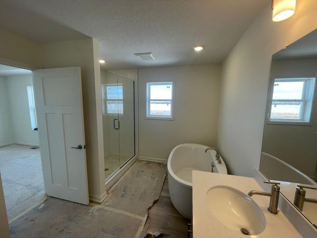 15799 Granada Avenue N, Hugo, MN 55038