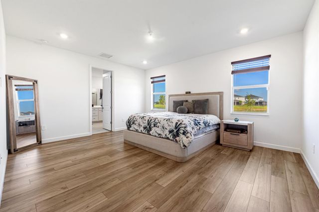 12225 SW Roma Circle SW, Port St Lucie, FL 34987