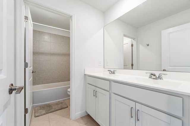 12225 SW Roma Circle SW, Port St Lucie, FL 34987