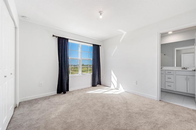 12225 SW Roma Circle SW, Port St Lucie, FL 34987