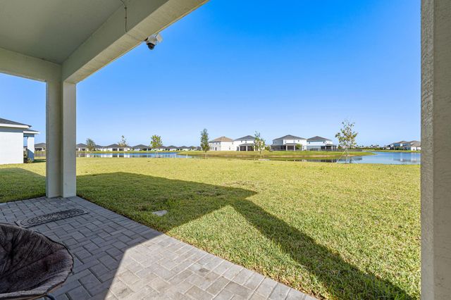 12225 SW Roma Circle SW, Port St Lucie, FL 34987