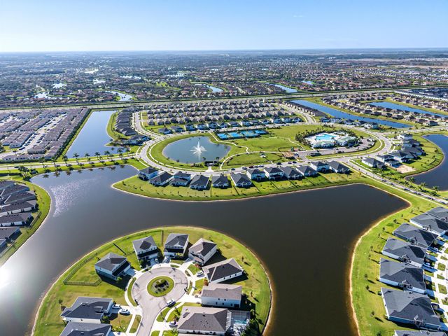 12225 SW Roma Circle SW, Port St Lucie, FL 34987