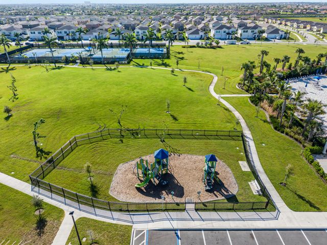 12225 SW Roma Circle SW, Port St Lucie, FL 34987