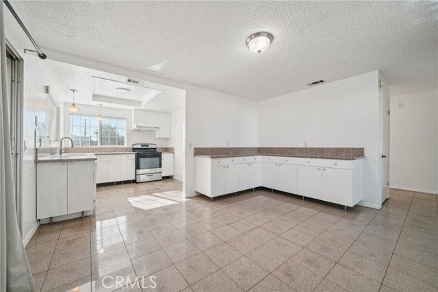 24335 Sykes Drive, Moreno Valley, CA 92553