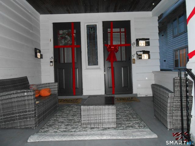 95 Savoy Street, Bridgeport, CT 06606