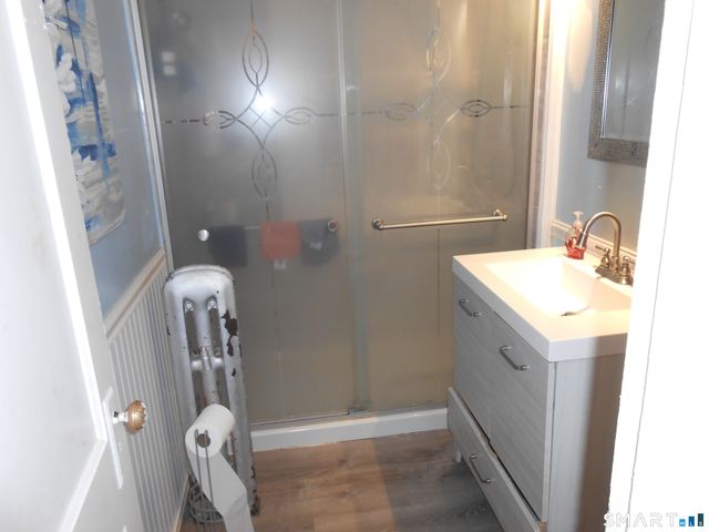 95 Savoy Street, Bridgeport, CT 06606