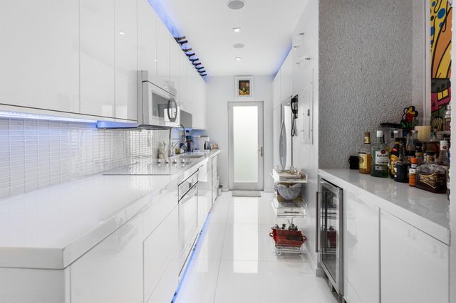 1616 Michigan Avenue 1, Miami Beach, FL 33139