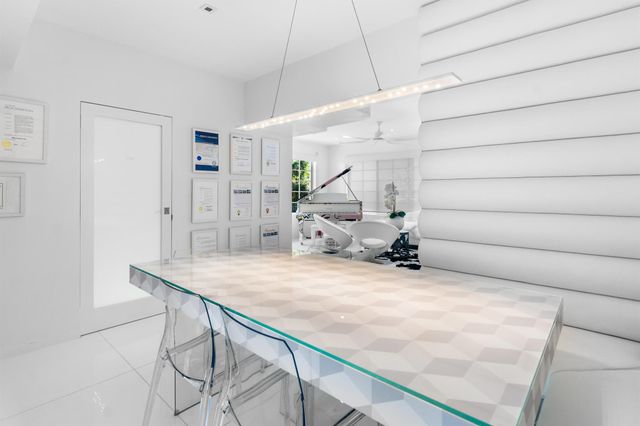 1616 Michigan Avenue 1, Miami Beach, FL 33139