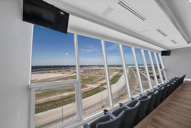 3575 Lone Star Circle 909, Fort Worth, TX 76177