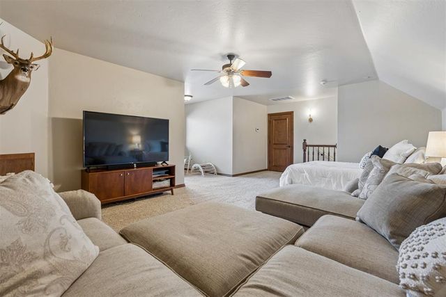 13221 Englewood Lane, Edmond, OK 73013