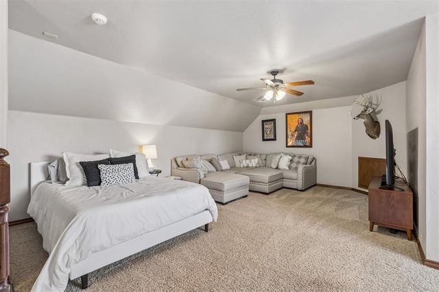 13221 Englewood Lane, Edmond, OK 73013
