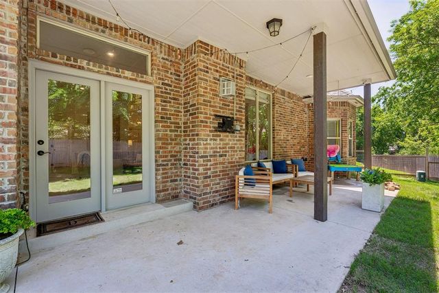 13221 Englewood Lane, Edmond, OK 73013