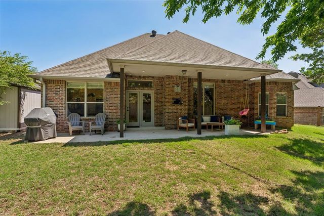 13221 Englewood Lane, Edmond, OK 73013