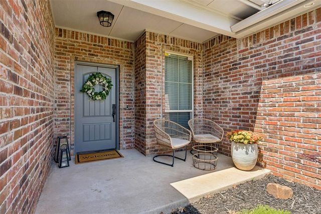 13221 Englewood Lane, Edmond, OK 73013