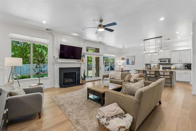 13221 Englewood Lane, Edmond, OK 73013