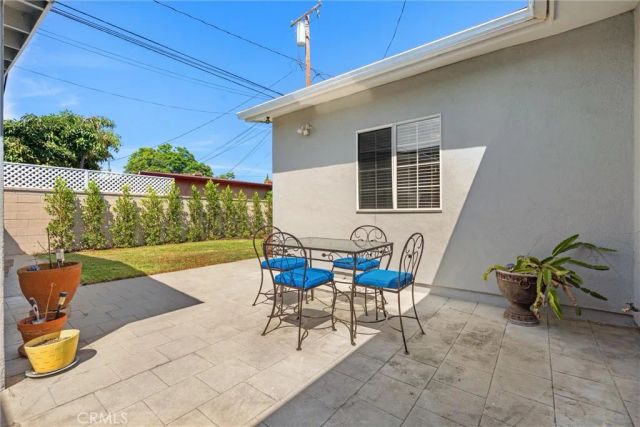 5329 E Flagstone Street, Long Beach, CA 90808