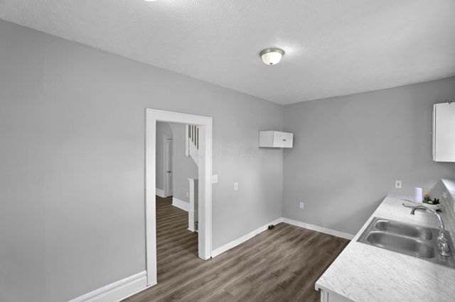 158-160 Midland Avenue, Columbus, OH 43223