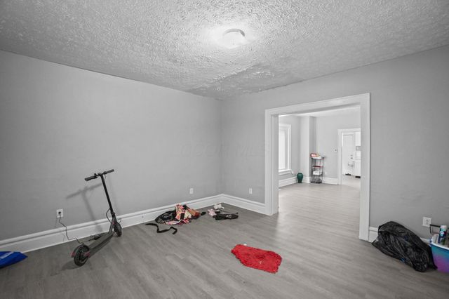 158-160 Midland Avenue, Columbus, OH 43223
