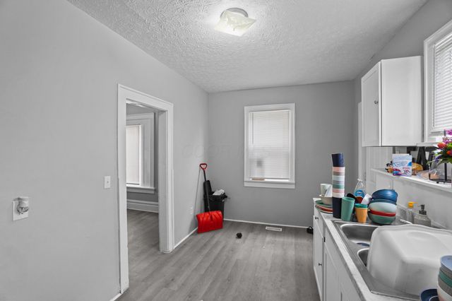 158-160 Midland Avenue, Columbus, OH 43223