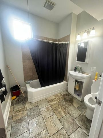 5148 S Wolcott Avenue, Chicago, IL 60609