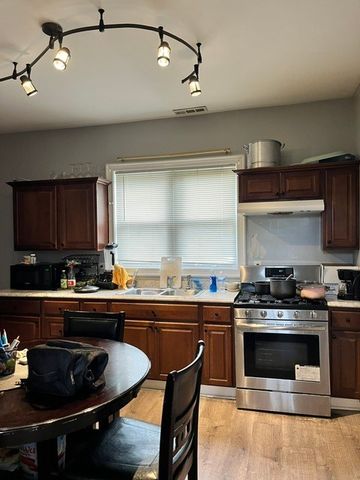 5148 S Wolcott Avenue, Chicago, IL 60609