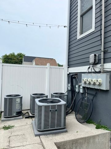 5148 S Wolcott Avenue, Chicago, IL 60609