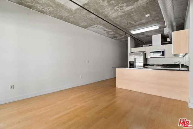 645 W 9th Street 607, Los Angeles, CA 90015