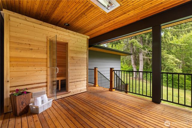 10350 348th Avenue SE, Snoqualmie, WA 98065